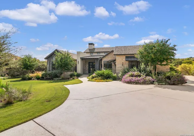 Single family home for sale at 47 Muirfield, Boerne, TX 78006 | MLS# 1897364