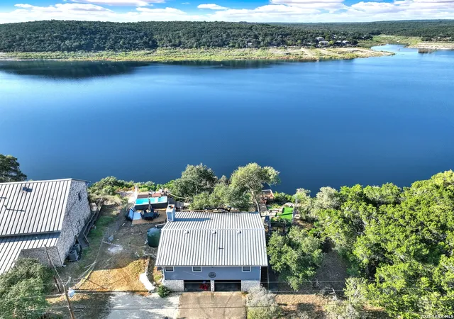 Photo 1 of Single family home for sale at 314 Sunset, Lakehills, TX 78063 | MLS# 1914107 | Listing updated on 2026-10-08