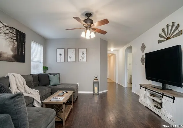 Photo 2 of Single family home for sale at 8959 Scarlet Creek, Universal City, TX 78148 | MLS# 1932922 | Listing updated on 2026-09-21