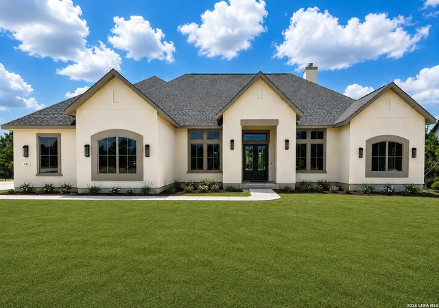 Photo 1 of Single family home for sale at 611 Parkview Pl, Canyon Lake, TX 78133 | MLS# 1941789 | Listing updated on 2026-09-17