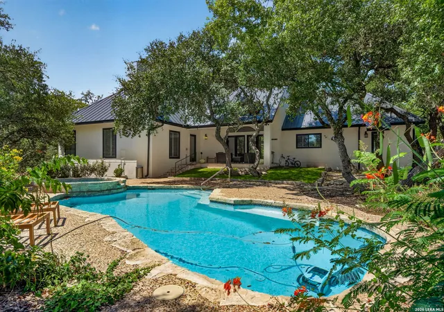 Photo 1 of Single family home for sale at 29440 Red Bud Hl, Fair Oaks Ranch, TX 78015 | MLS# 1945827 | Listing updated on 2026-09-14
