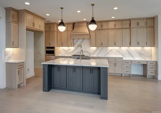 Photo 2 of Sale Pending at 71 Enia Circle, San Antonio, TX 78257 | MLS# 1948836 | Listing updated on 2026-09-17