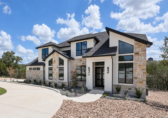 Photo 1 of Single family home for sale at 1116 Elm Forest, New Braunfels, TX 78132 | MLS# 1958331 | Listing updated on 2026-10-08