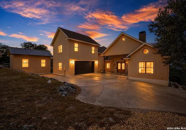 Photo 1 of Single family home for sale at 1076 Saddleback Ridge Trl, Bandera, TX 78003 | MLS# 1958866 | Listing updated on 2026-09-25