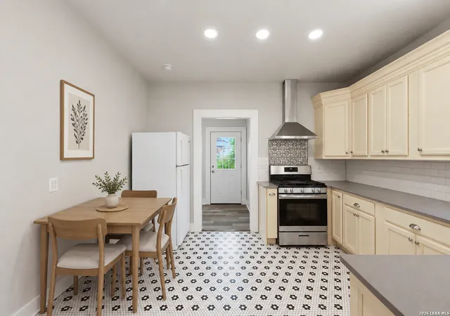 Photo 2 of Single family home for sale at 338 Queen Anne, San Antonio, TX 78209 | MLS# 1960270 | Listing updated on 2026-09-21