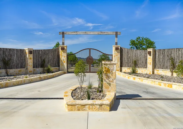 Photo 2 of House for sale at 0011 Clearwater, Boerne, TX 78013 | MLS# 1967875 | Listing updated on 2026-09-20