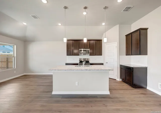 Photo 2 of Single family home for sale at 1032 Eagle Crossing, Seguin, TX 78155 | MLS# 1971626 | Listing updated on 2026-09-18
