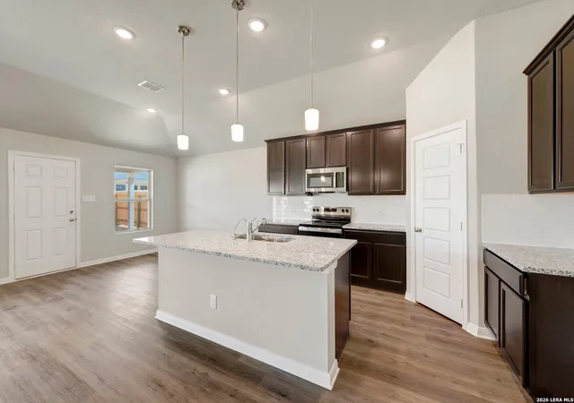 Photo 3 of Single family home for sale at 1032 Eagle Crossing, Seguin, TX 78155 | MLS# 1971626 | Listing updated on 2026-09-18