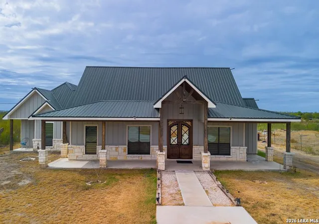 Photo 1 of Single family home for sale at 2594 Fm 2030, Eagle Pass, TX 78852 | MLS# 1984940 | Listing updated on 2026-09-18