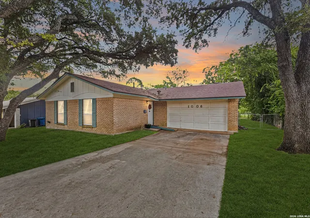 Photo 1 of Single family home for sale at 1006 Cerro Alto Dr, San Antonio, TX 78213 | MLS# 1991324 | Listing updated on 2026-09-29
