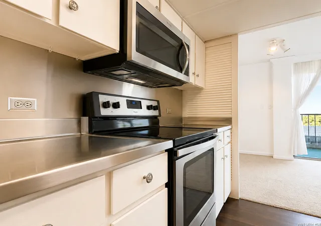 Photo 4 of Condo for sale at 7039 San Pedro Ave #205, San Antonio, TX 78216 | MLS# 1991436 | Listing updated on 2026-09-20
