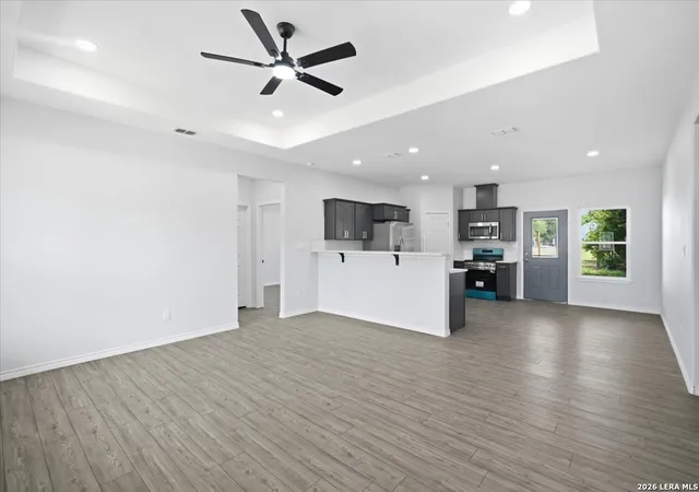 Photo 2 of Single family home for sale at 903 E Bowie St, Beeville, TX 78102 | MLS# 1992762 | Listing updated on 2026-09-27