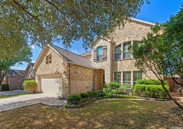 Photo 3 of Single family home for sale at 19519 Highgrove Ln, San Antonio, TX 78258 | MLS# 1994151 | Listing updated on 2026-09-24