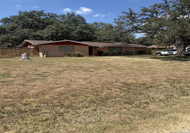 Single family home for sale at 1001 N Hondo St, Sabinal, TX 78881 | MLS# 1994896