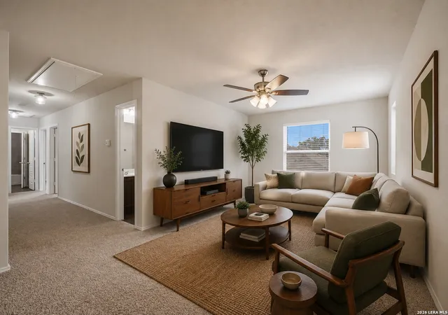 Photo 2 of Single family home for sale at 5403 Daniel Way, Saint Hedwig, TX 78152 | MLS# 1994916 | Listing updated on 2026-09-20