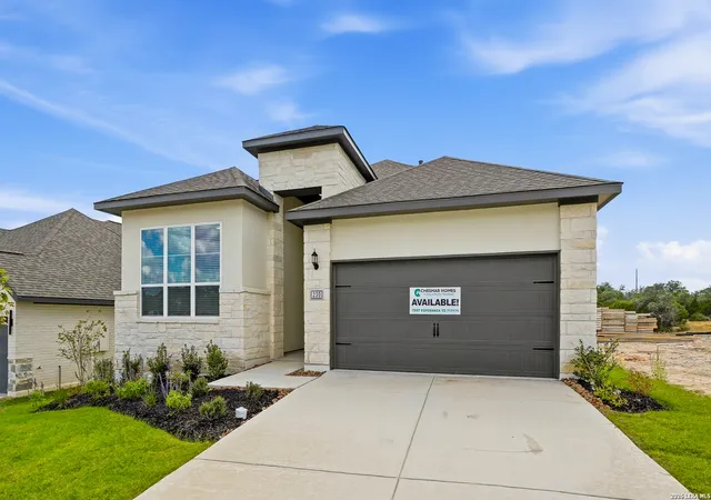 Photo 2 of Single family home for sale at 230 Hidalgo, Boerne, TX 78006 | MLS# 1995008 | Listing updated on 2026-09-28