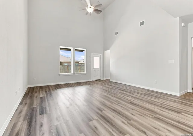 Photo 4 of Single family home for sale at 2709 Sierra Chicas Ln, Seguin, TX 78155 | MLS# 1996061 | Listing updated on 2026-10-07