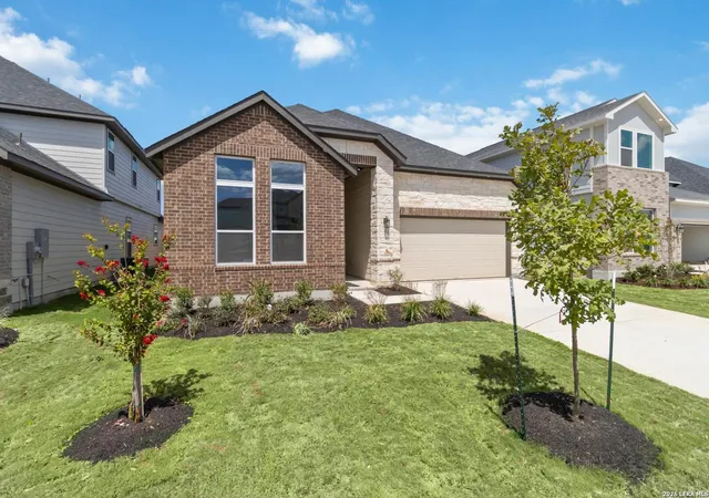 Photo 2 of Single family home for sale at 2708 Sierra Chicas Ln, Seguin, TX 78155 | MLS# 1996063 | Listing updated on 2026-10-07