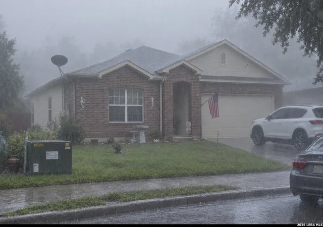 Photo 1 of Single family home for sale at 532 Rooster Run, Schertz, TX 78154 | MLS# 2001387 | Listing updated on 2026-09-15