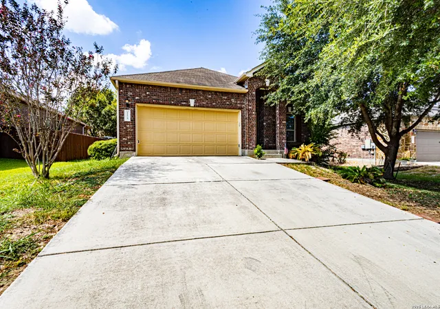 Photo 1 of Single family home for sale at 1128 Pelican, New Braunfels, TX 78130 | MLS# 2001439 | Listing updated on 2026-10-05
