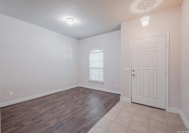 Photo 4 of Single family home for sale at 1128 Pelican, New Braunfels, TX 78130 | MLS# 2001439 | Listing updated on 2026-10-05
