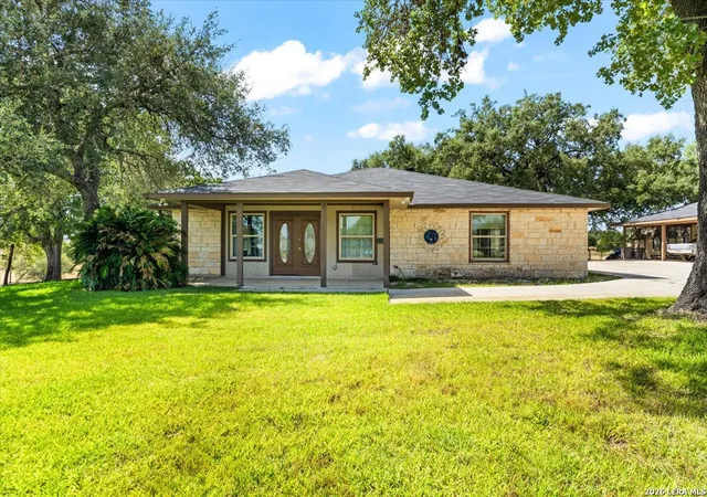 Photo 3 of Sale Pending at 103 Misty Bnd, Floresville, TX 78114 | MLS# 2003026 | Listing updated on 2026-09-07