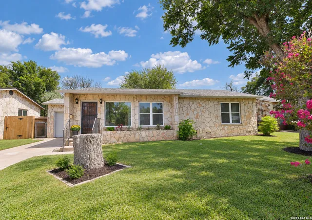 Photo 2 of Single family home for sale at 1135 Vanderbilt, San Antonio, TX 78210 | MLS# 2003088 | Listing updated on 2026-09-23