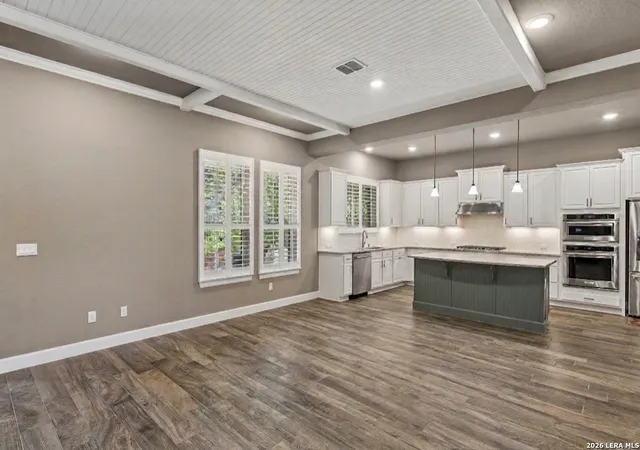Photo 4 of Single family home for sale at 808 Dancing Oak Ln, San Marcos, TX 78666 | MLS# 2003113 | Listing updated on 2026-09-23