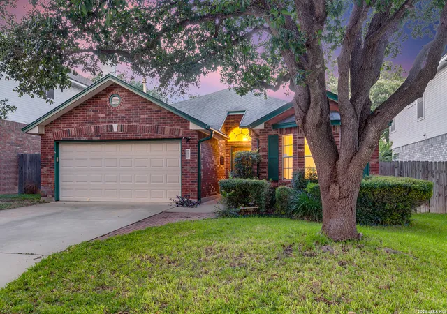 Photo 2 of Sale Pending at 2027 Chittim Trail Dr, San Antonio, TX 78232 | MLS# 2003297 | Listing updated on 2026-09-26