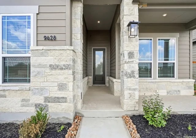 Photo 3 of Single family home for sale at 9428 Hidden Stone, Schertz, TX 78154 | MLS# 2005456 | Listing updated on 2026-09-23
