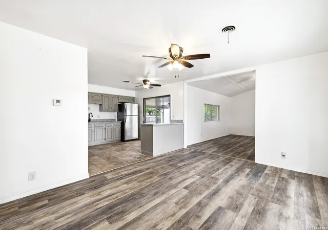 Photo 4 of Single family home for sale at 3602 Van Dyke Dr, San Antonio, TX 78218 | MLS# 2006134 | Listing updated on 2026-09-18