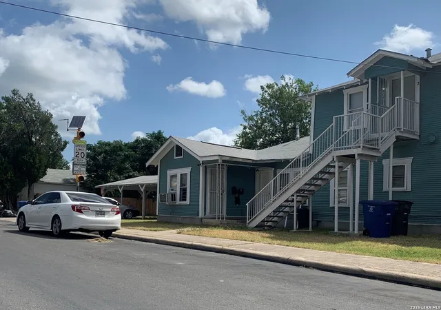 Photo 1 of Multi family home for sale at 1701 Dawson St, San Antonio, TX 78202 | MLS# 2006532 | Listing updated on 2026-09-10