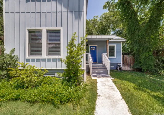 Photo 3 of Single family home for sale at 737 E Magnolia Ave, San Antonio, TX 78212 | MLS# 2008161 | Listing updated on 2026-09-13