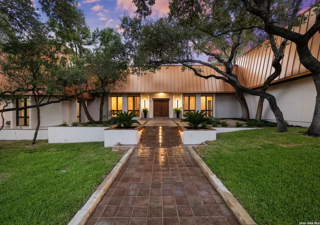 Photo 1 of Mansion for sale at 6 Sleepy Cvs St, San Antonio, TX 78230 | MLS# 2012478 | Listing updated on 2026-09-27