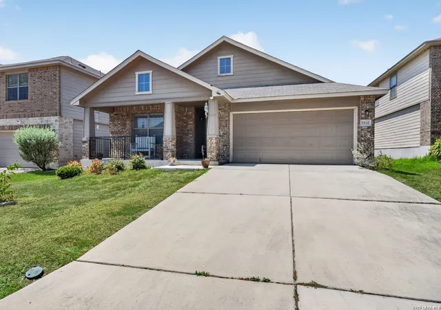 Photo 3 of Single family home for sale at 7610 Sterling Mnr, Converse, TX 78109 | MLS# 2012807 | Listing updated on 2026-09-15
