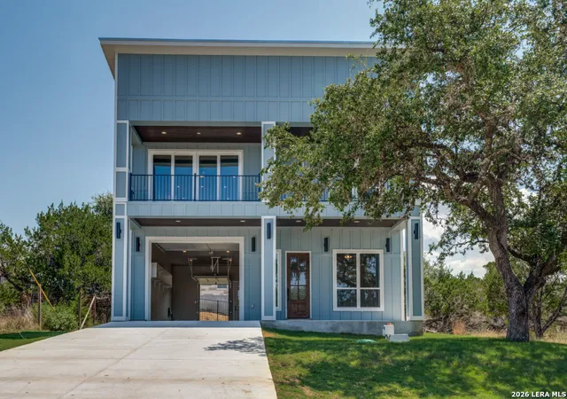 Photo 1 of Single family home for sale at 748 Riviera Dr, Canyon Lake, TX 78133 | MLS# 2012877 | Listing updated on 2026-09-12