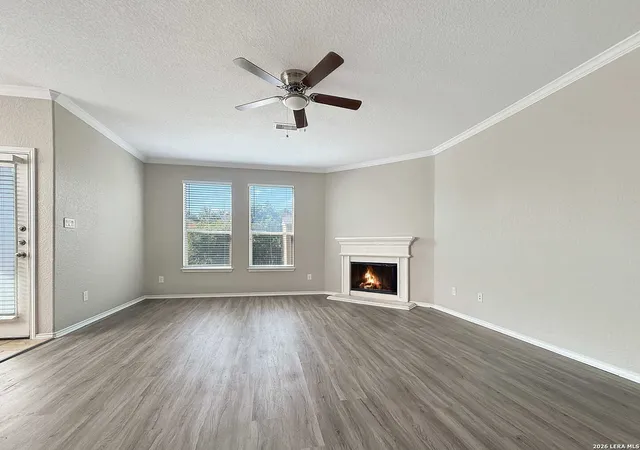 Photo 3 of Single family home for sale at 584 Saddlehorn Way, Cibolo, TX 78108 | MLS# 2013020 | Listing updated on 2026-09-14