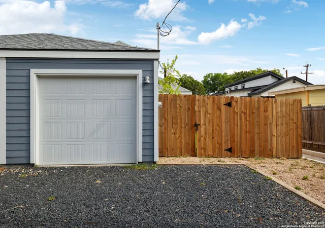Photo 3 of Single family home for sale at 2912 Martin Luther King, San Antonio, TX 78220 | MLS# 2013032 | Listing updated on 2026-09-12