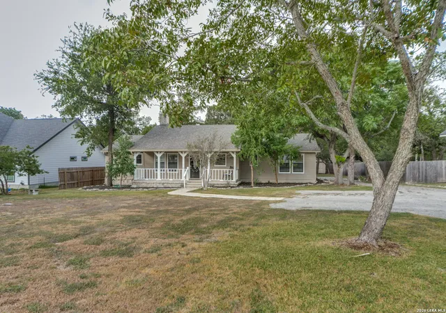 Photo 3 of Single family home for sale at 135 Woodland, Boerne, TX 78006 | MLS# 2013052 | Listing updated on 2026-09-25