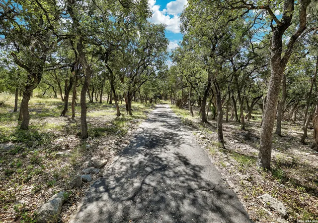 Photo 3 of Single family home for sale at 1202 Flagstone Dr, San Antonio, TX 78260 | MLS# 2013063 | Listing updated on 2026-09-08