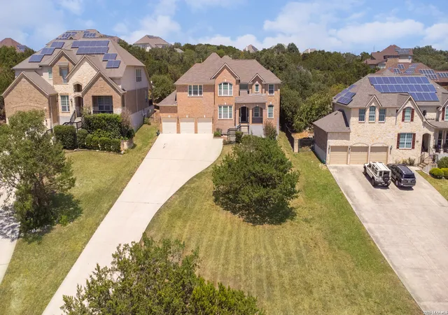 Photo 2 of Single family home for sale at 12930 Walking Horse, Helotes, TX 78023 | MLS# 2013109 | Listing updated on 2026-09-19