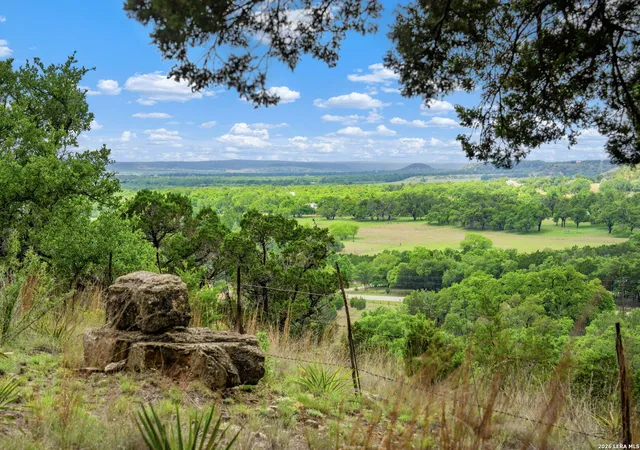 Photo 2 of Single family home for sale at 7625 N State Hwy 16, Fredericksburg, TX 78624 | MLS# 2013110 | Listing updated on 2026-09-12