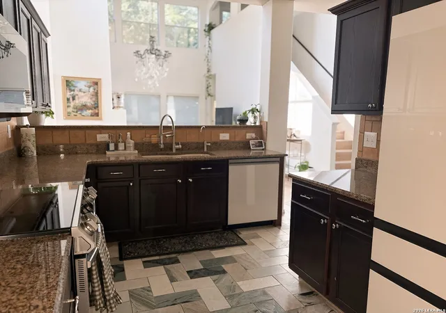 Photo 4 of Single family home for sale at 11659 Wood Hbr, San Antonio, TX 78249 | MLS# 2013122 | Listing updated on 2026-09-13