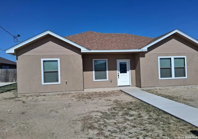 Photo 2 of Single family home for sale at 1012 E Bowie St, Del Rio, TX 78840 | MLS# 2013126 | Listing updated on 2026-09-18