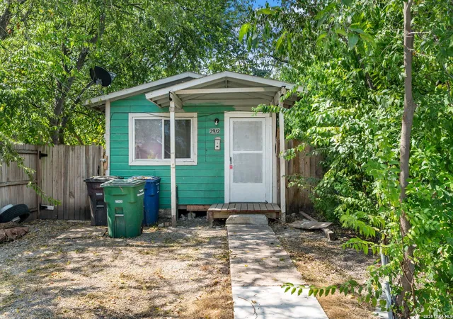 Single family home for sale at 2912 Vera Cruz, San Antonio, TX 78207 | MLS# 2013163