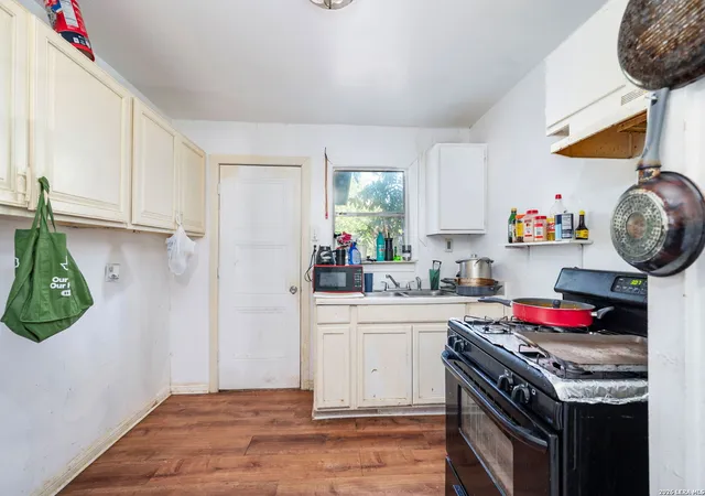 Photo 3 of Single family home for sale at 343 Alice Fay Ave, San Antonio, TX 78237 | MLS# 2013170 | Listing updated on 2026-09-12