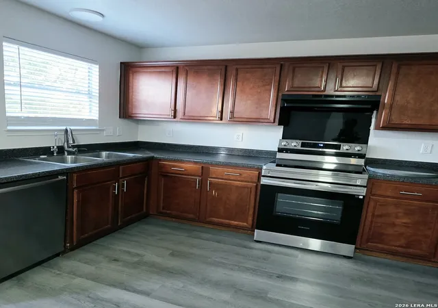 Photo 4 of Single family home for sale at 8418 Adams Hl, San Antonio, TX 78227 | MLS# 2013183 | Listing updated on 2026-09-12