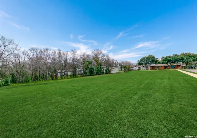 Photo 2 of Land for sale at 103 Blakeley Dr, San Antonio, TX 78209 | MLS# 2013194 | Listing updated on 2026-09-21