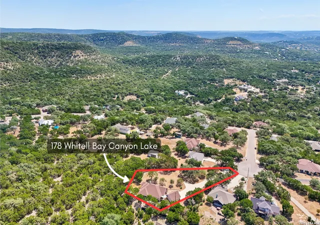 Photo 3 of Single family home for sale at 178 Whitell Bay, Canyon Lake, TX 78133 | MLS# 2013206 | Listing updated on 2026-09-12