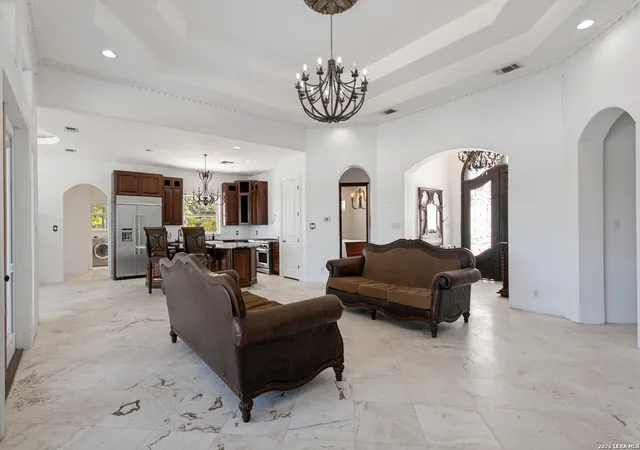 Photo 3 of Single family home for sale at 497 N Thunder Crk Rd, Utopia, TX 78884 | MLS# 2013229 | Listing updated on 2026-09-12